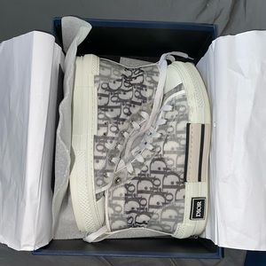 Dior high top chucks